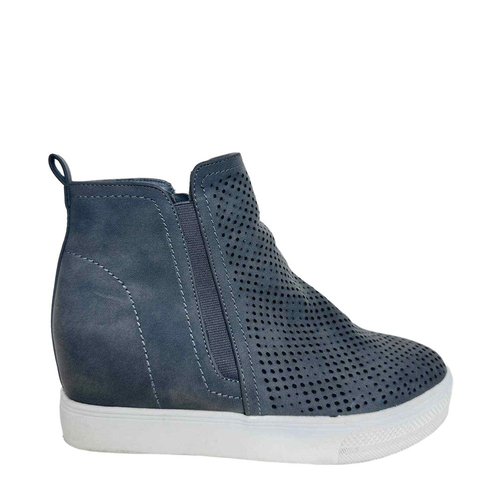 Olive Street Perforated Platform Sneakers 7 Casual Travel Athleisure Sporty Gray — image 5 of 8